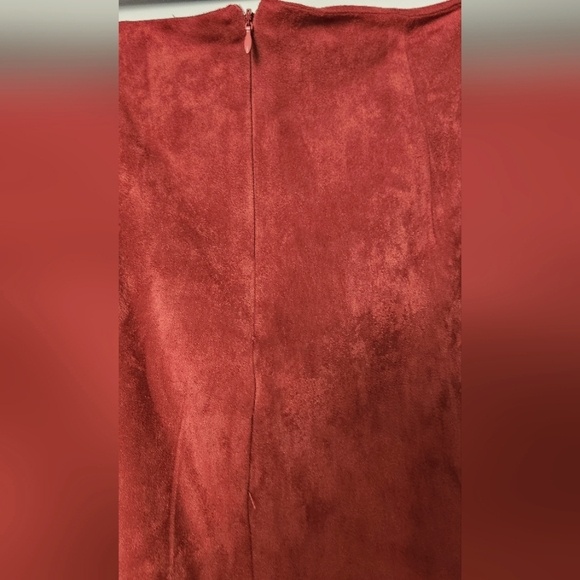 Luxurious Rust Wrap Faux Suede Skirt - Picture 4 of 7